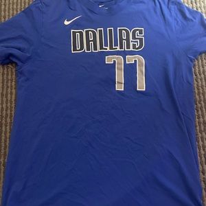 Luka Doncic T-shirt jersey Nike